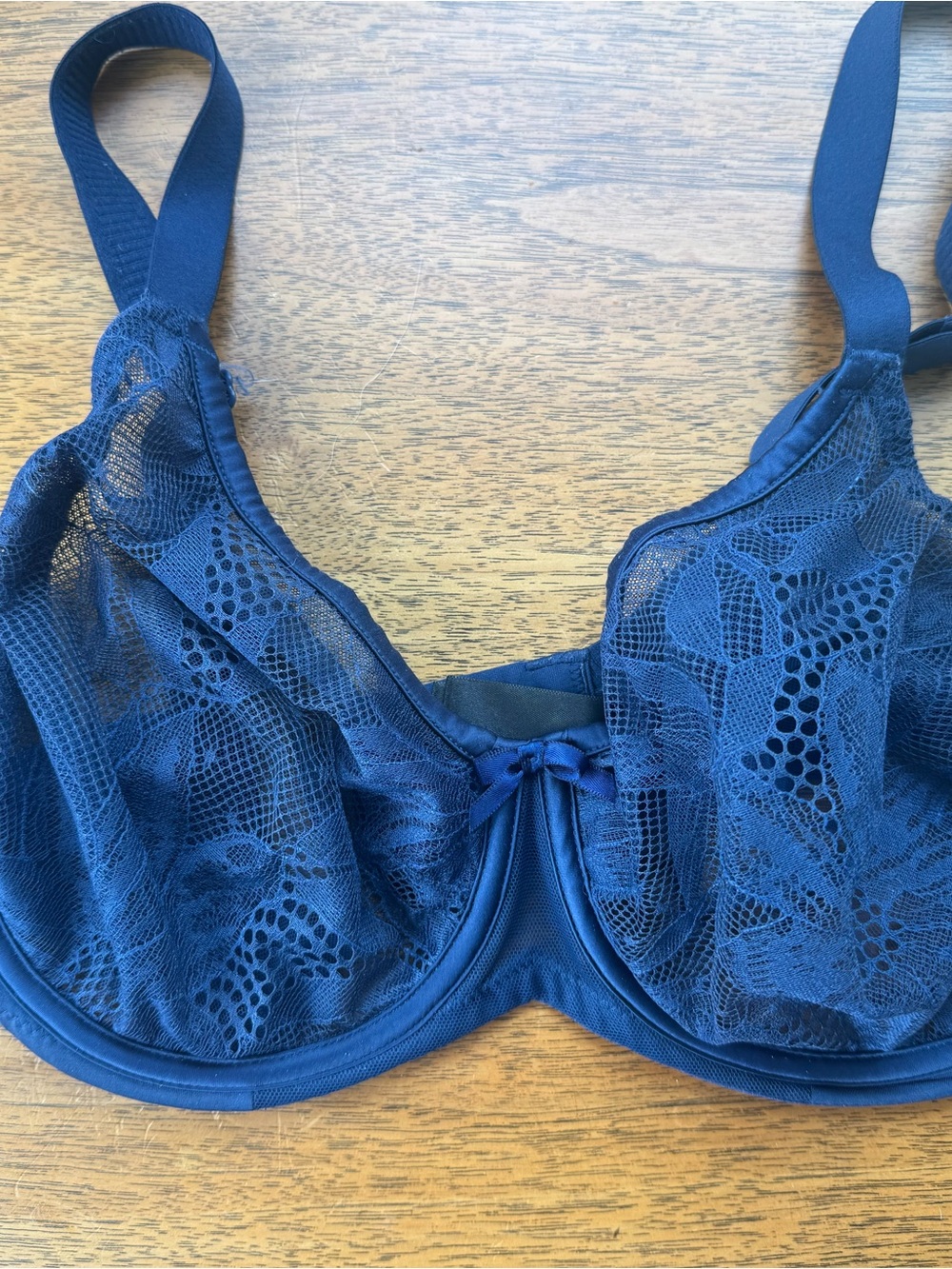 Understance Lace Underwire Bra in Deep Blue